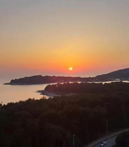 Hana Апартаменты Пула